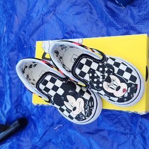 Disney Vans collab size 6.5